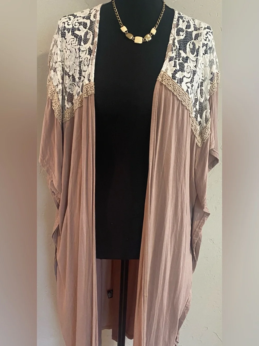 POL Dusty Mauve/ Taupe Draped Sleeveless Kimono w/ Antique White Lace Yoke SM. - Picture 4 of 7